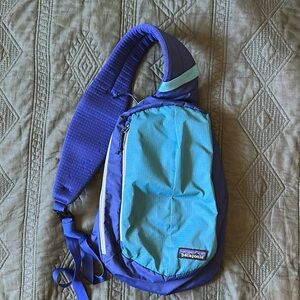 Patagonia Ultralight Black Hole 8L Sling Bag Cobalt Blue Teal 49020 Backpack